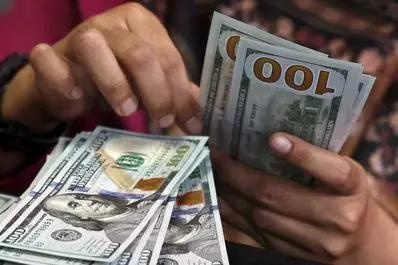 جهش باورنکردنی قیمت دلار آزاد صبح دوشنبه ۱۷ آذر ۱۴۰۴ | عبور قیمت دلار از سه کانال قیمتی