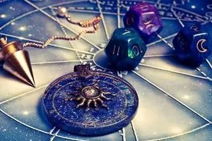 فال روزانه امروز پنجشنبه ۴ دی ۱۴۰۴ | فرصت سفر یا تغییر وجود دارد !