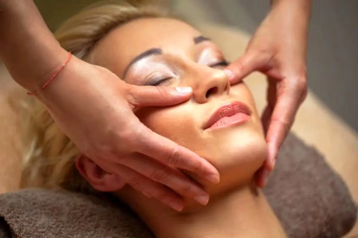 یک نسخه کاملا گیاهی و عالی برای جوان کردن صورتتان