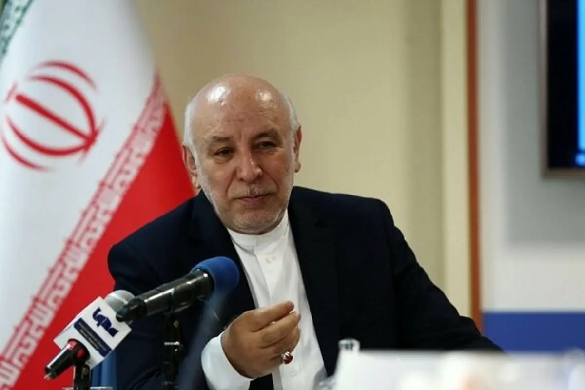 مشاور عالی نمکی برکنار شد
