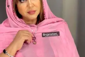 حال رمانتیک بهاره رهنما با گل‌های رز هلندی| قلب آبی غافلگیرکننده بهاره خانم برای رفیقش!