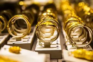 افزایش عجیب قیمت طلا و سکه امروز ۲۶ آذرماه ۱۴۰۴ | سکه دوباره تغییر کانال داد