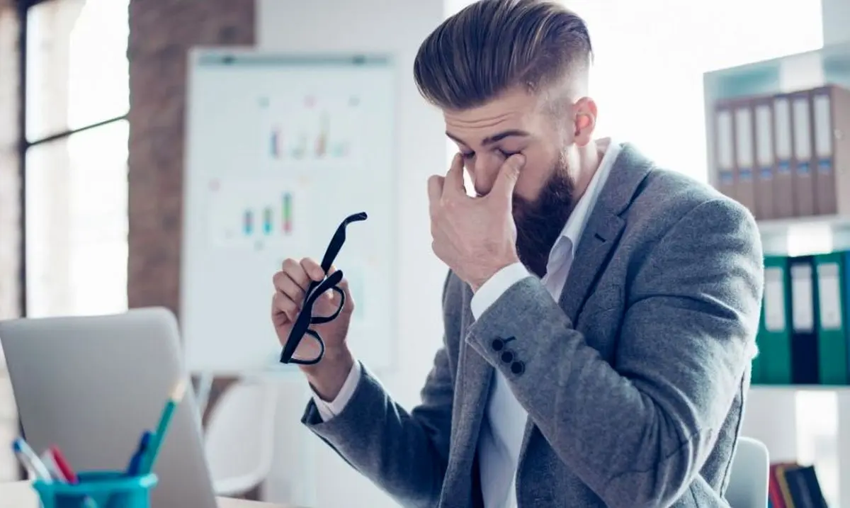  توصیه مهم یک متخصص چشم برای کار با گوشی موبایل | راز تار شدن دید فاش شد