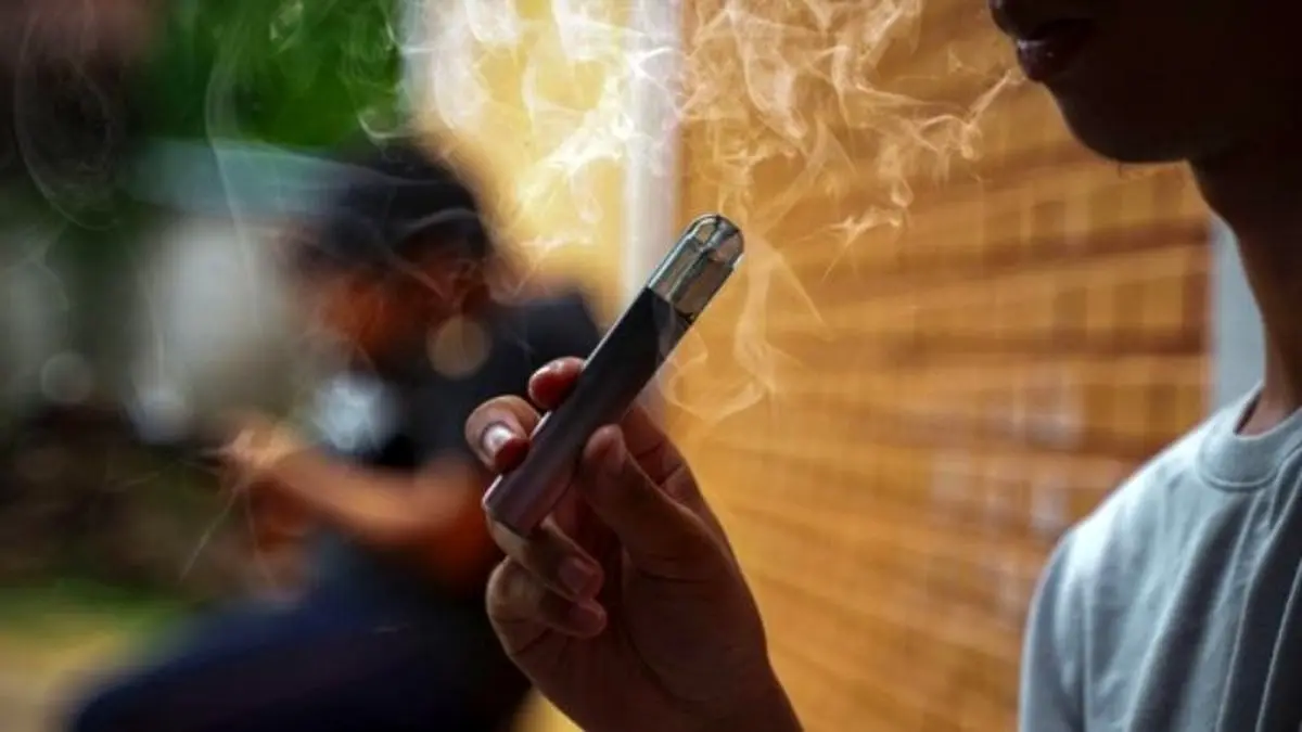 تأثیر غلظت نیکوتین در جویس و سالت نیکوتین بر رضایت کاربران