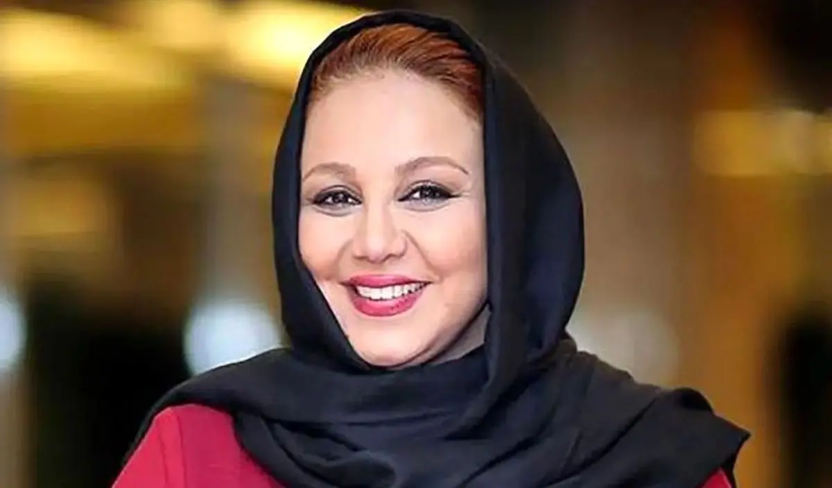 غوغای بهنوش بختیاری در «بامداد خمار» | تصویری از تیپ غیرمنتظره بهنوش بختیاری