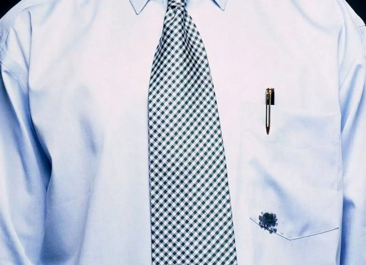 پاک کردن لکه جوهر از لباس | 3 سوته لکه جوهر روی لباس و از بین ببر