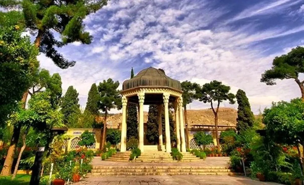 فال حافظ امروز چهارشنبه ۱۲ آذر ۱۴۰۴ | سرنوشت شما چه می‌گوید؟