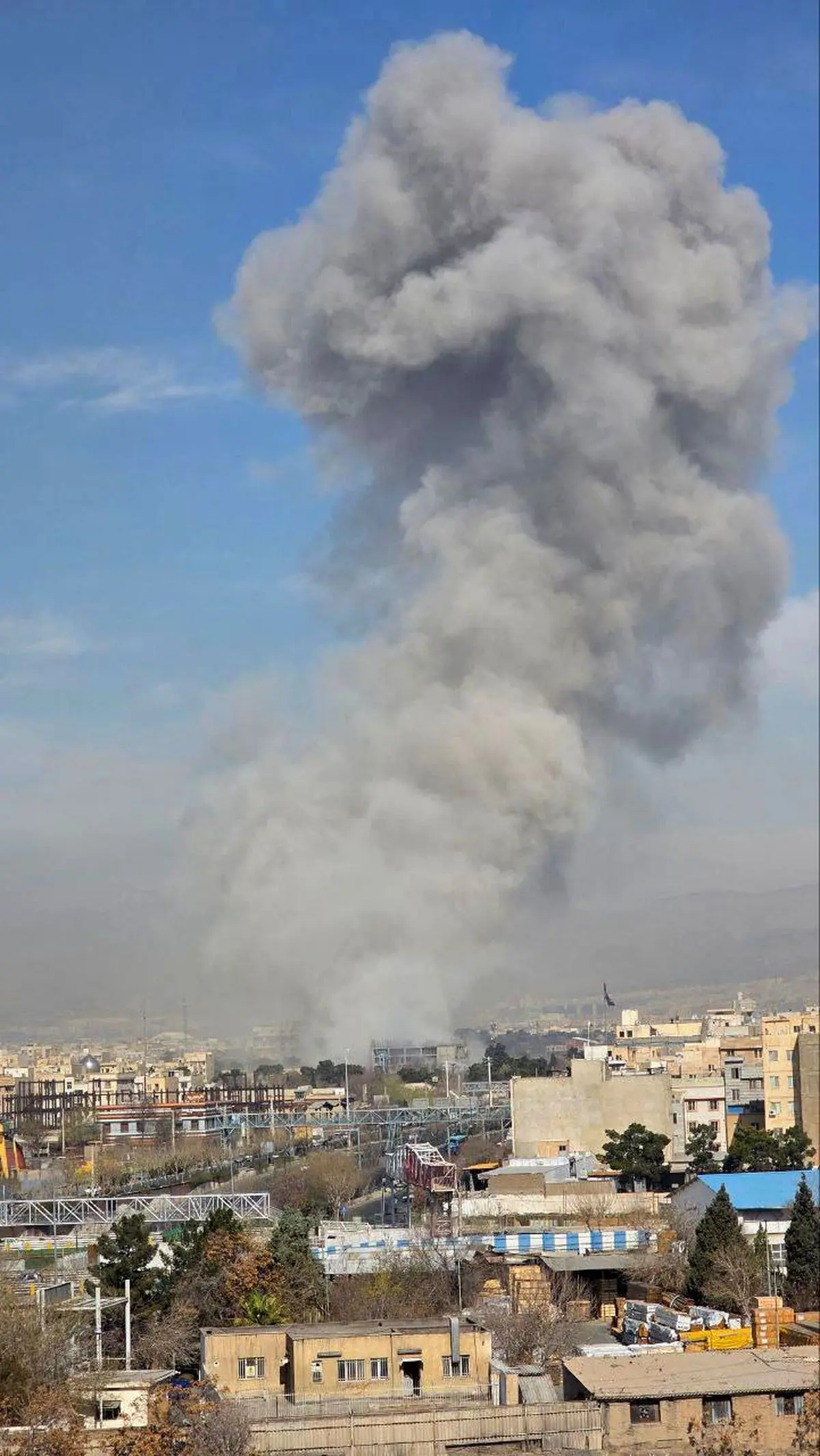 عکسی از شهرداری منطقه ۱۸ تهران پس از حمله صبح