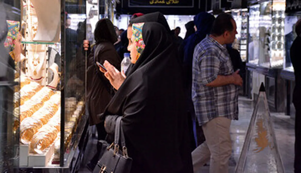 قیمت طلا و سکه امروز یکشنبه ۶ مهرماه ۱۴۰۴ | کاهش تقریبا 1/000/000 تومانی قیمت سکه
