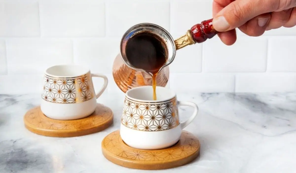 فال قهوه امروز جمعه ۵ دی ۱۴۰۴ | رسیدن خبری غیرمنتظره یا فرصتی تازه !