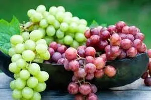 خواص مفید انگور برای قلب