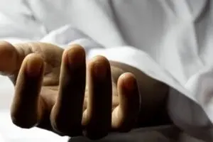 فوت ناگهانی دختر بازیگر مشهور در ۳۴ سالگی | علت دقیق مرگ چه بود ؟