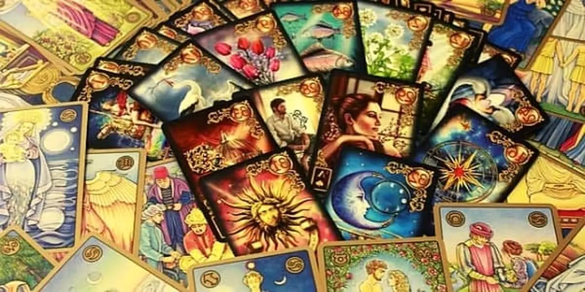 فال تاروت روزانه  19 شهریور ماه | سرنوشت برای شما چه خوابی دیده است؟