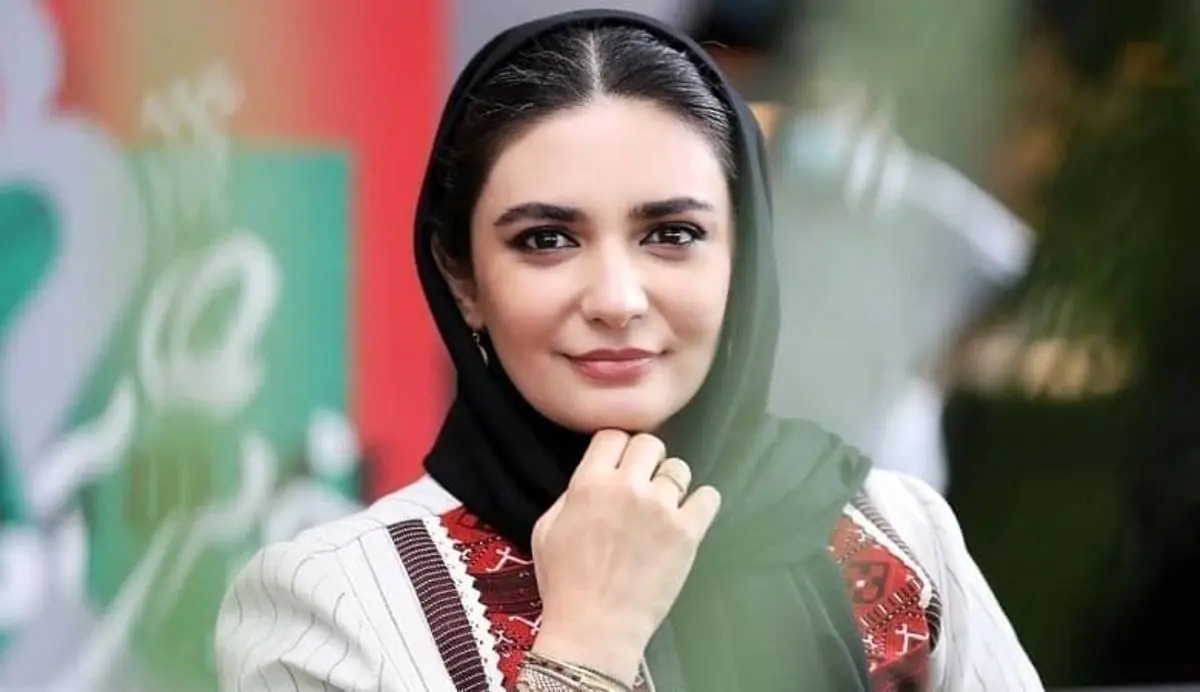 لباس گرانقیمت لیندا کیانی در جشن تولدش | بازیگر معروف در مهمانی لاکچری لیندا کیانی+عکس