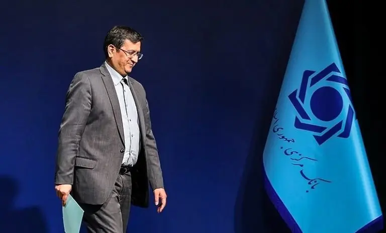 پاسخ کنایه آمیز همتی به زاکانی با هشتگ یار کمکی
