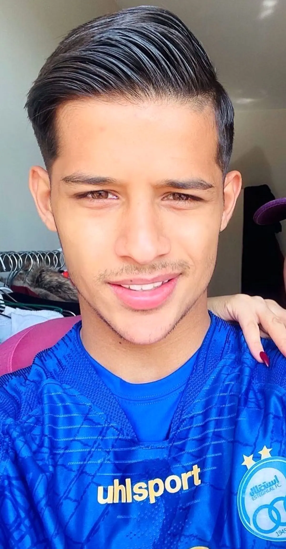 استوری عاشقانه مهدی قائدی و همسرش بعد از بازی با پرسپولیس + فیلم