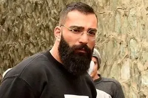 ببینید: حمید صفت با گریم ناشناس در سریال «بامداد خمار» | رپر مشهور در نقش متفاوت 