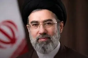 فیلمی از لحظه پخش خبر انتخاب سومین رهبر انقلاب اسلامی در شبکه خبر