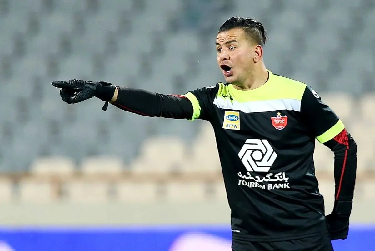 قلعه نوعی: لک نبود پرسپولیس 4 گل می خورد!