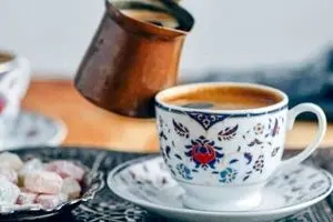 فال قهوه امروز یکشنبه ۹ آذر ۱۴۰۴ | نشانه‌های خوش‌شانسی را جدی بگیر !