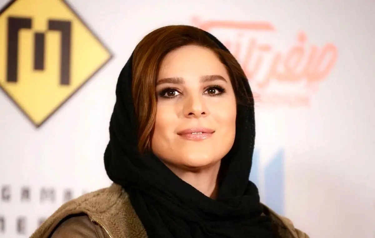 عکس سحر دولتشاهی در باغ لاکچری همایون شجریان | طبیعت گردی سحر دولتشاهی با همسرش 