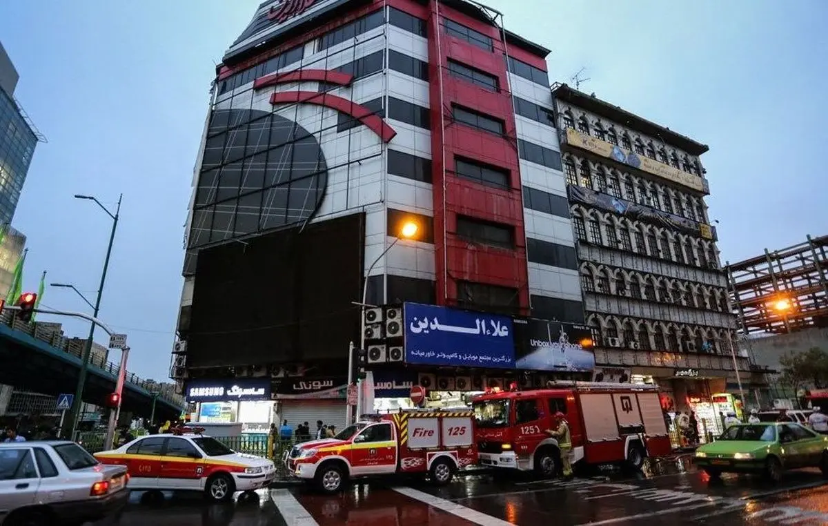 حادثه پلاسکو تکرار شد | آتش سوزی مهیب در پاساژ علاالدین + جزئیات هولناک