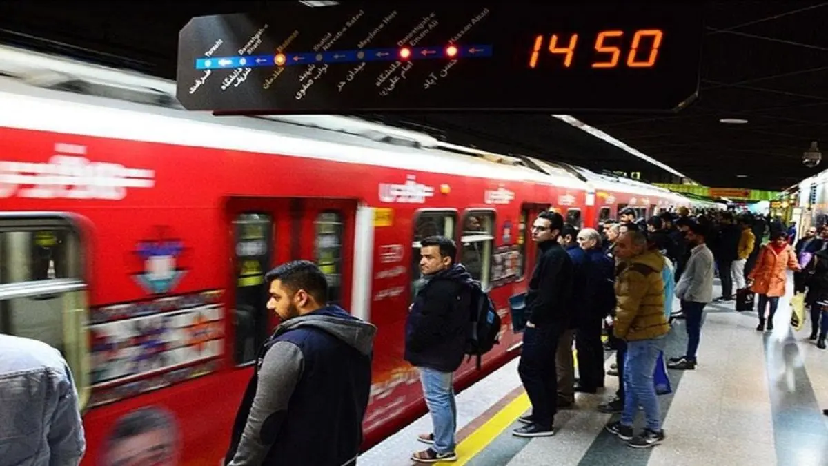 نکاتی که به هنگام استفاده از وسایل نقلیه عمومی باید رعایت کنیم