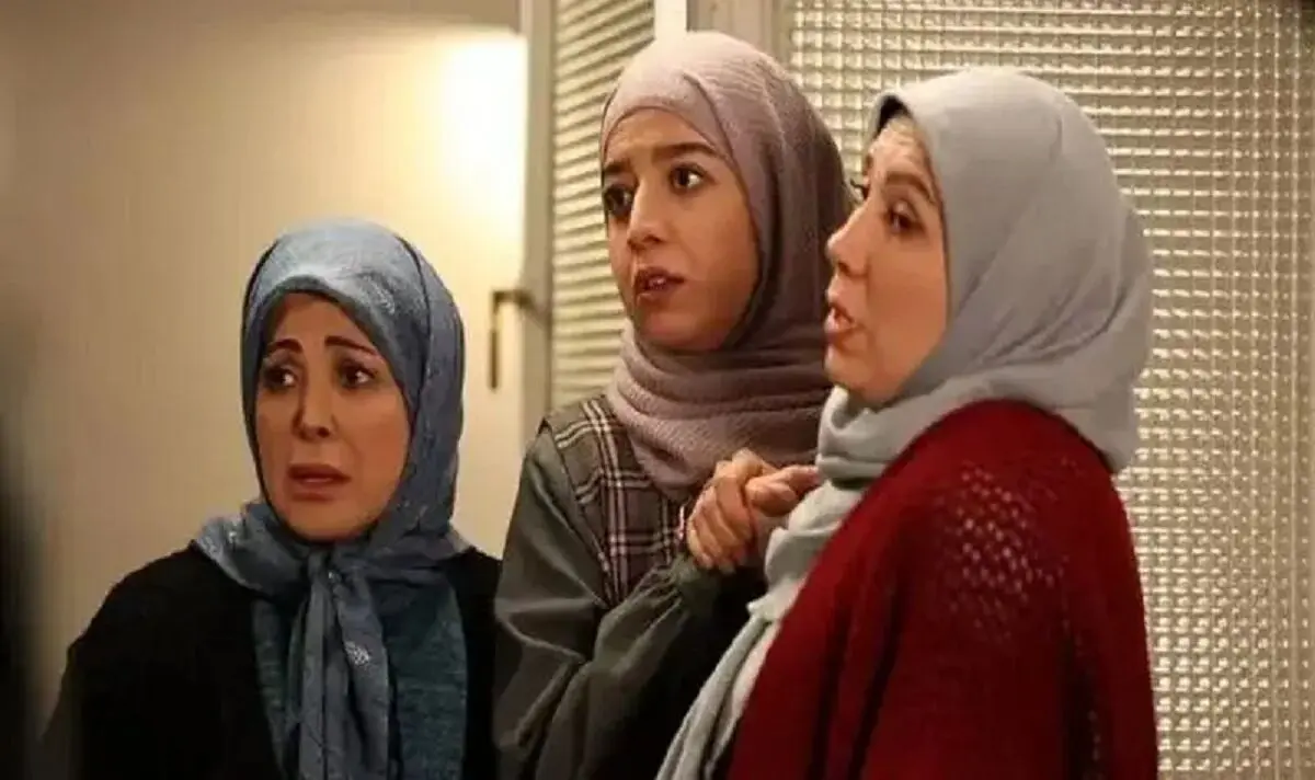 صحنه جنجالی سریال رمضانی اسباب زحمت | سعید آقاخانی و دخترش سوژه شدند