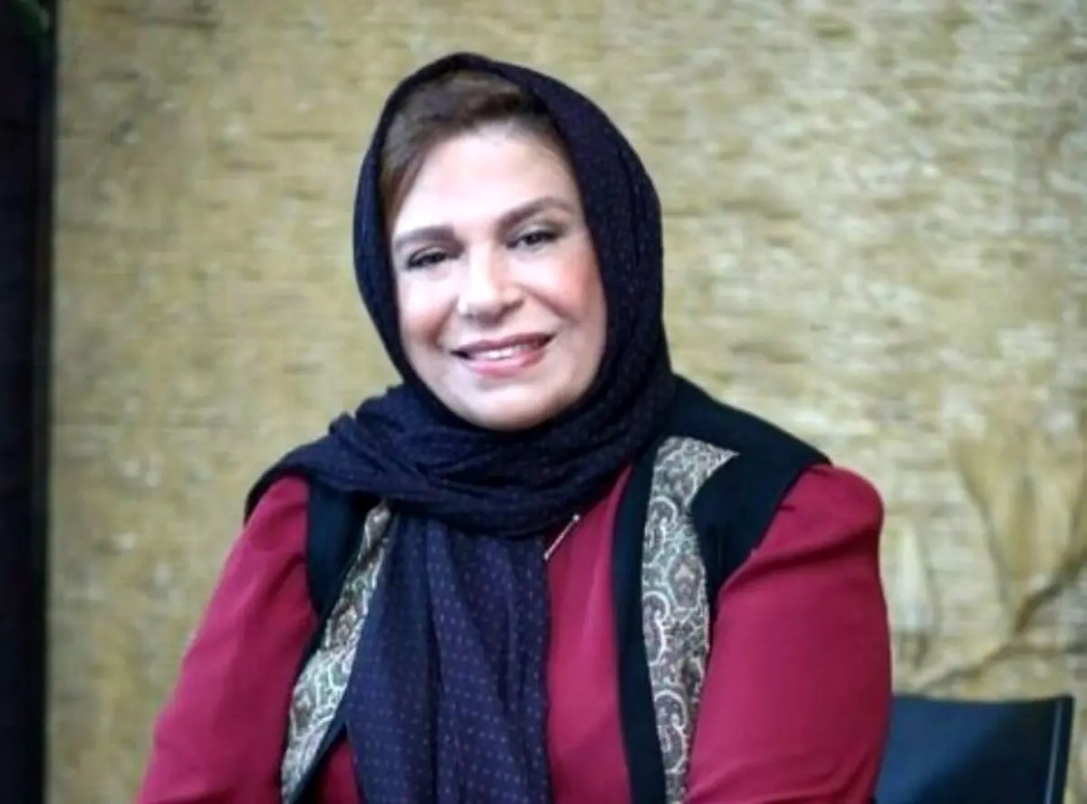 عکس زیبای خانم بازیگر در کنار پسرش