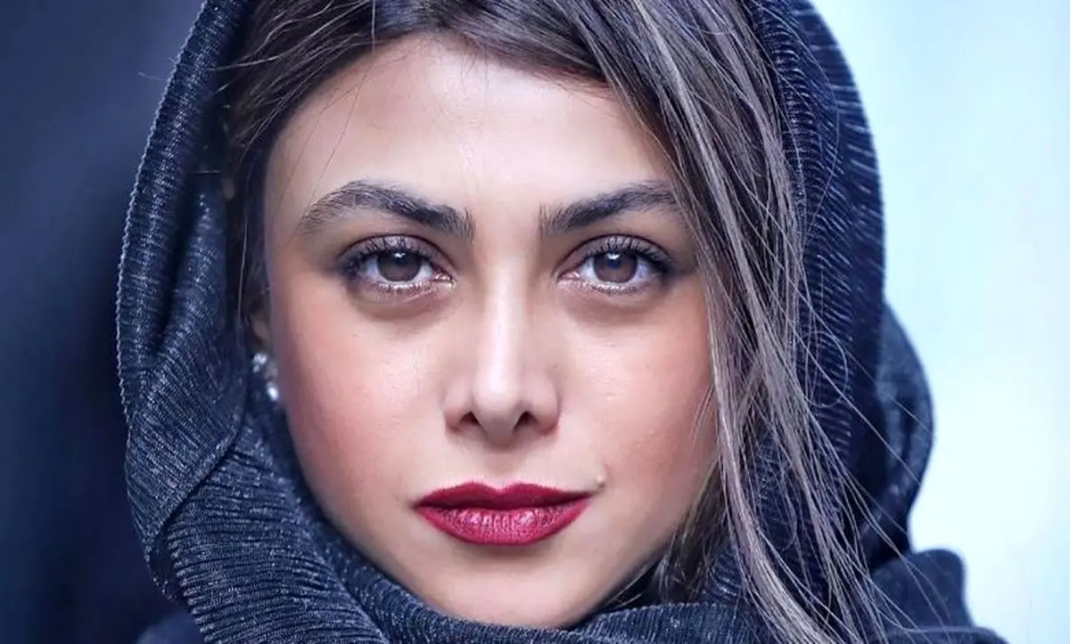 موتورسواری آزاده صمدی با استایل خفن میلیاردی | قیمت لباس چرم خانم بازیگر جنجالی شد +عکس