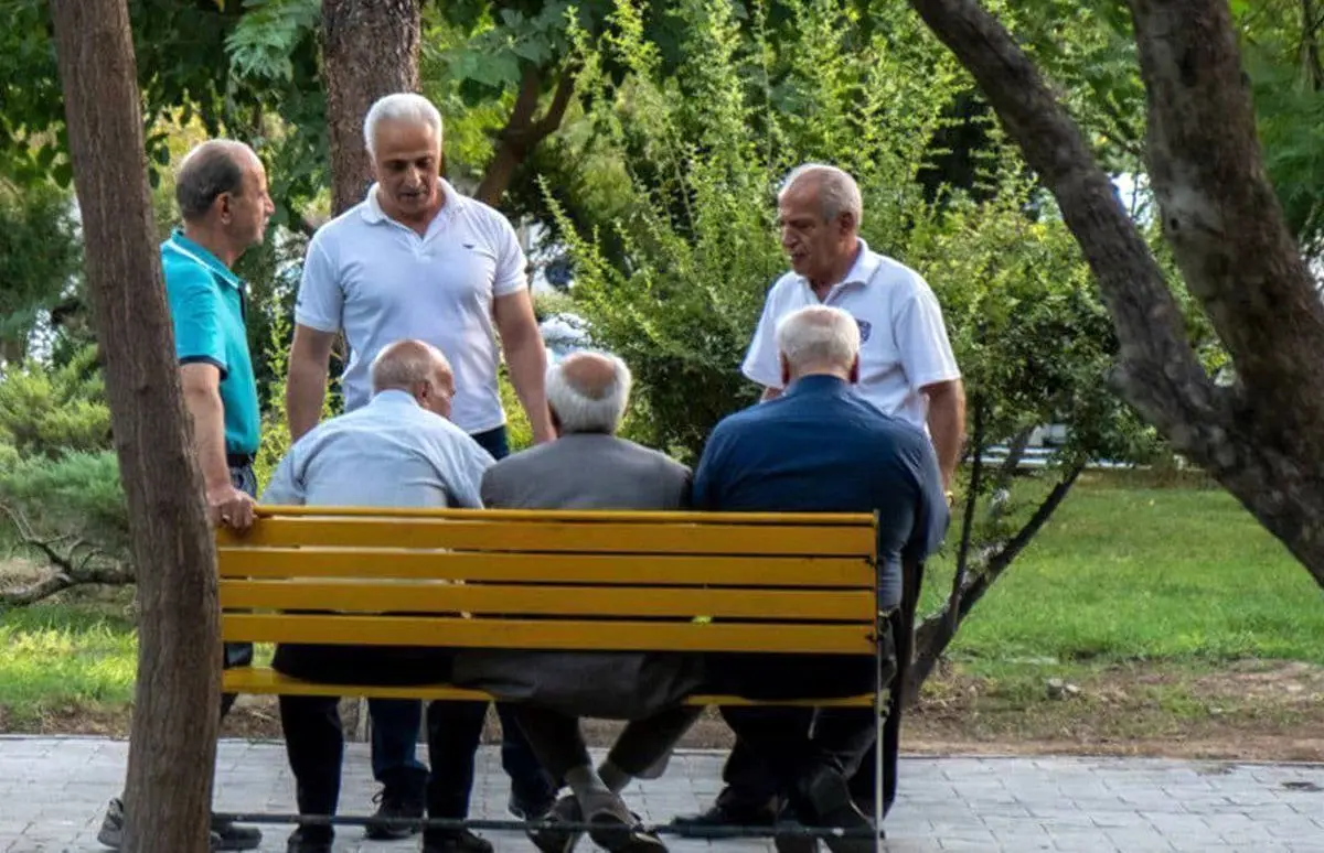 واریزی فوق‌العاده اضافه 3 تا 6 میلیون بحساب حقوق بازنشستگان | سورپرایز آذر ماه برای بازنشستگان