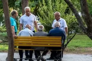 واریزی فوق‌العاده اضافه 3 تا 6 میلیون بحساب حقوق بازنشستگان | سورپرایز آذر ماه برای بازنشستگان