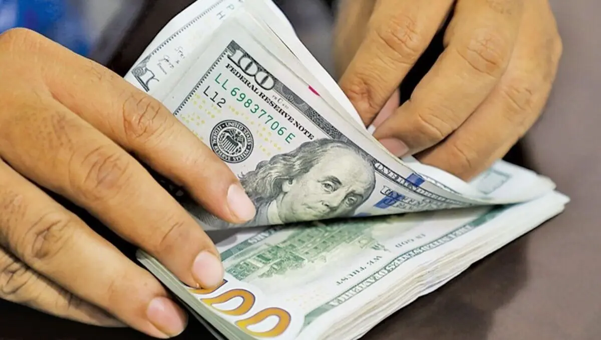 قیمت دلار عقب‌نشینی کرد | جدیدترین قیمت دلار در بازار عصر