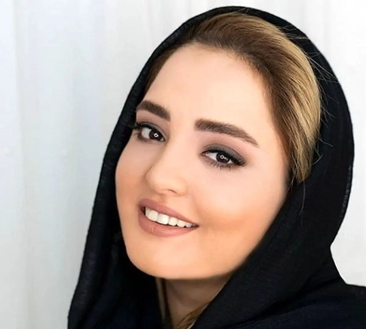  نرگس محمدی مهاجرت کرد؟ |  عکس متفاوت نرگس محمدی با بازیگر معروف در خارج