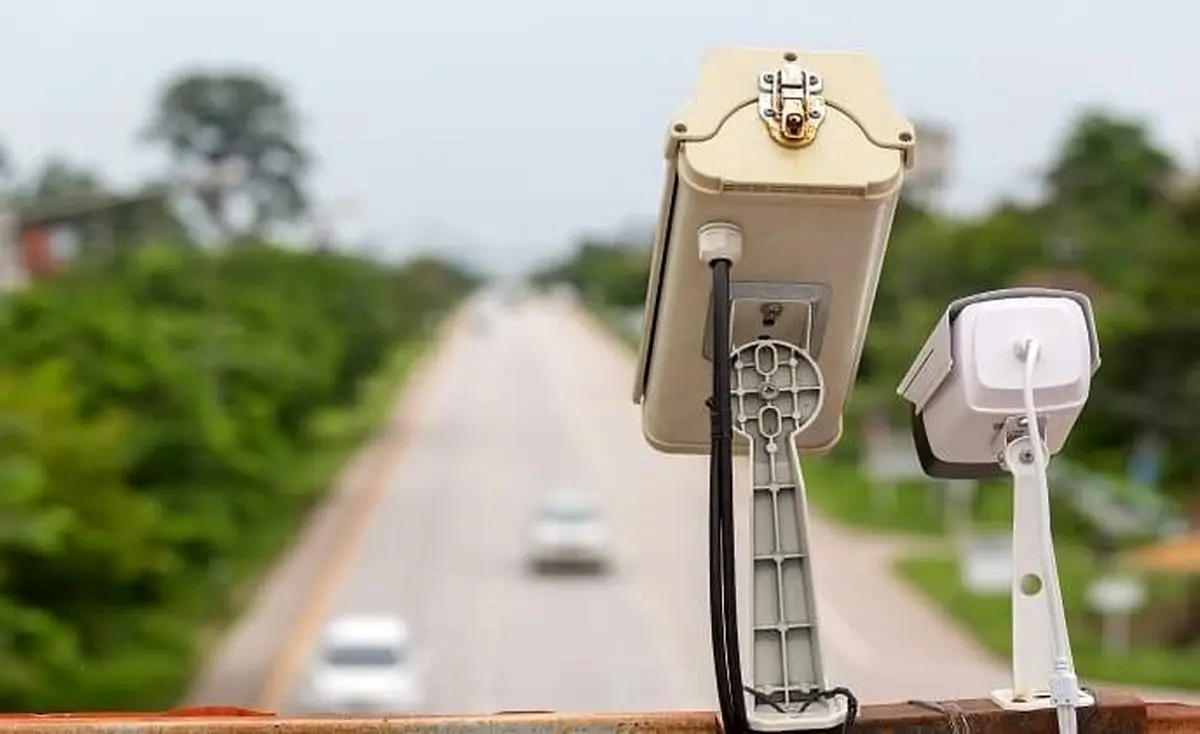 دوربین پلاک خوان و مزایای استفاده از آن