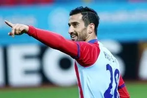 پای کاپیتان تیم ملی شکسته است؟