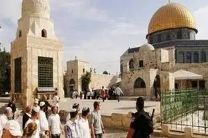 شهرک نشینان صهیونیست به مسجد الاقصی یورش بردند
