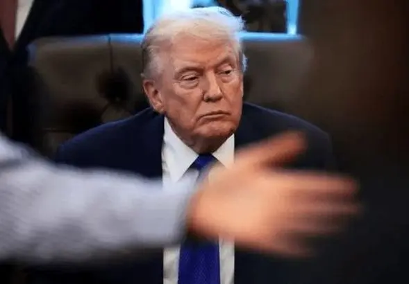 آیا ترامپ درباره حمله به ایران خودمختار است؟