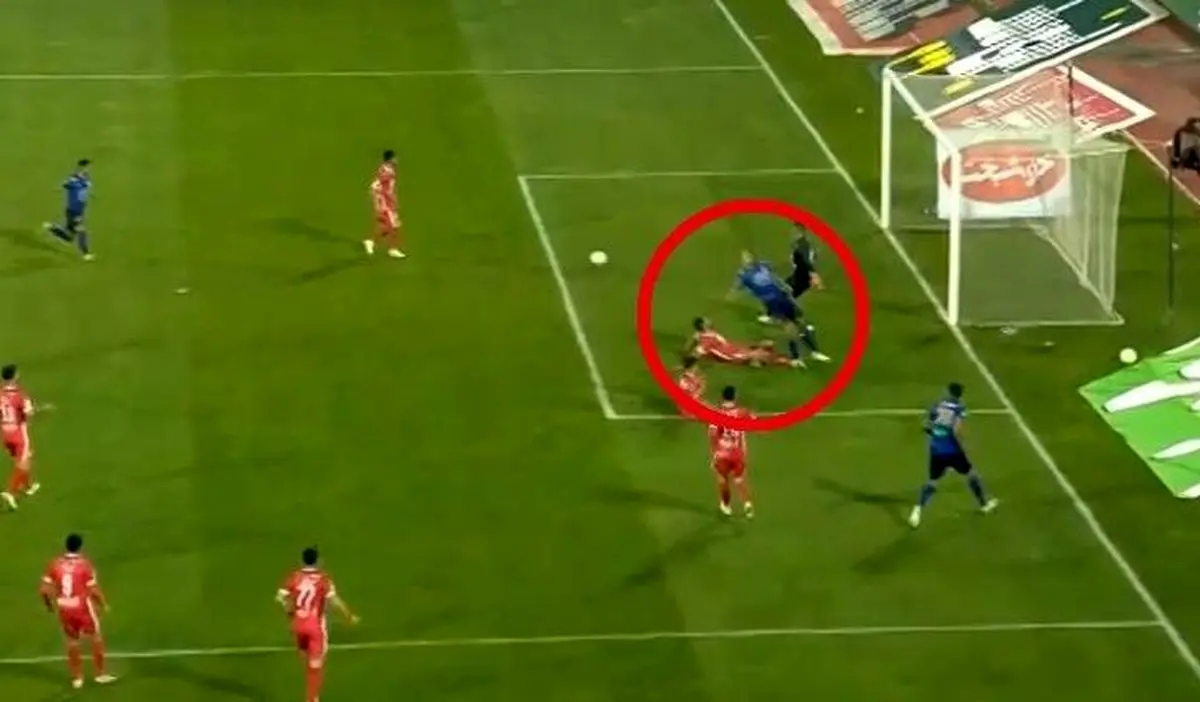 جنجالی‌ترین صحنه دربی ۹۷/ پنالتی استقلال سوخت؟