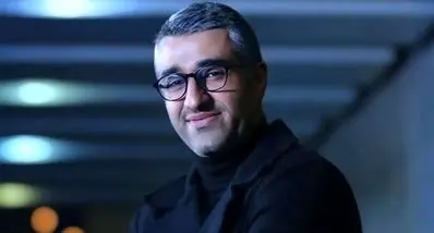 چهره خندان پژمان جمشیدی در کنار وکیل های کارکشته اش ! | این تصویر پژمان جمشیدی جنجالی شد + عکس