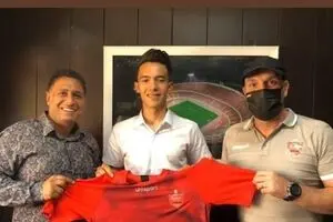 مهاجم استقلال به پرسپولیس پیوست