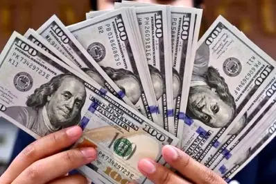 طوفان قیمت دلار ؛ شیپور جنگ ، دلار را طلا کرد