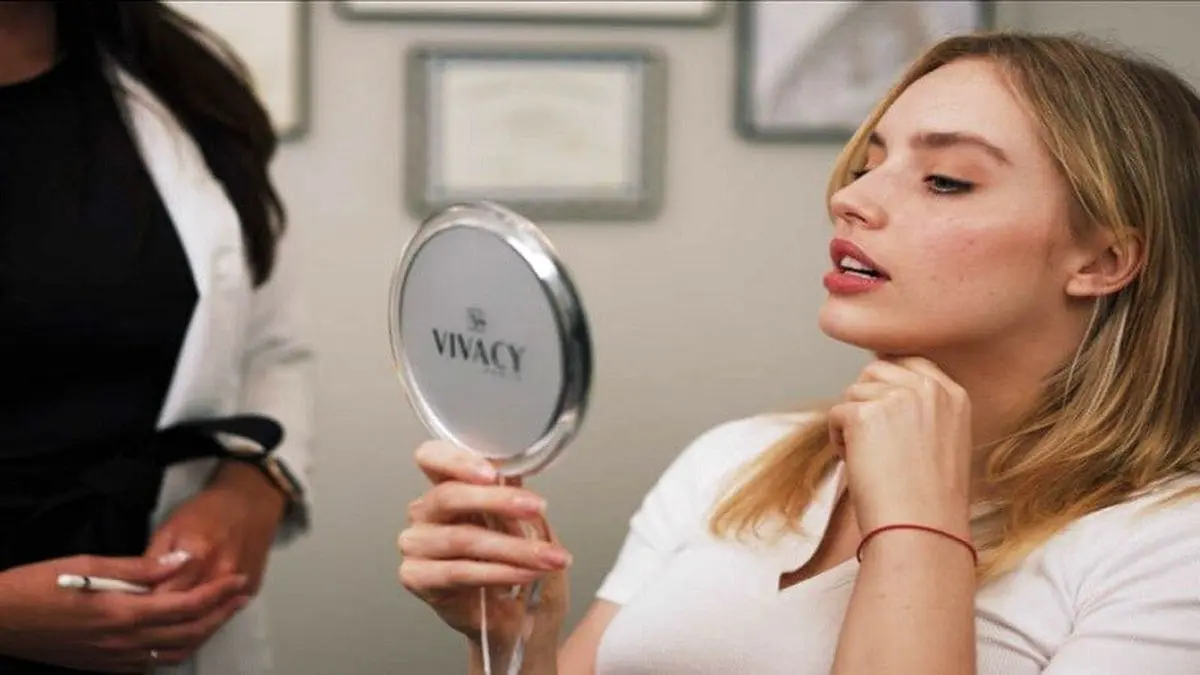 نحوه ماساژ بعد از عمل لیپوماتیک غبغب