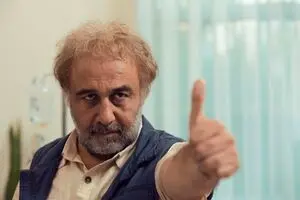 دانلود قسمت ۱۹ سریال اجل معلق |  صحنه‌های طنز که نمی‌توانید از دست بدهید!