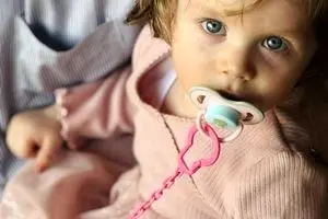 شهید زهرا محمدی گلپایگانی نوه خردسال رهبر انقلاب + تصاویر