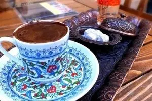 فال قهوه امروز جمعه ۱۴ آذر ۱۴۰۴ | شخصی مهربان مراقب شماست !