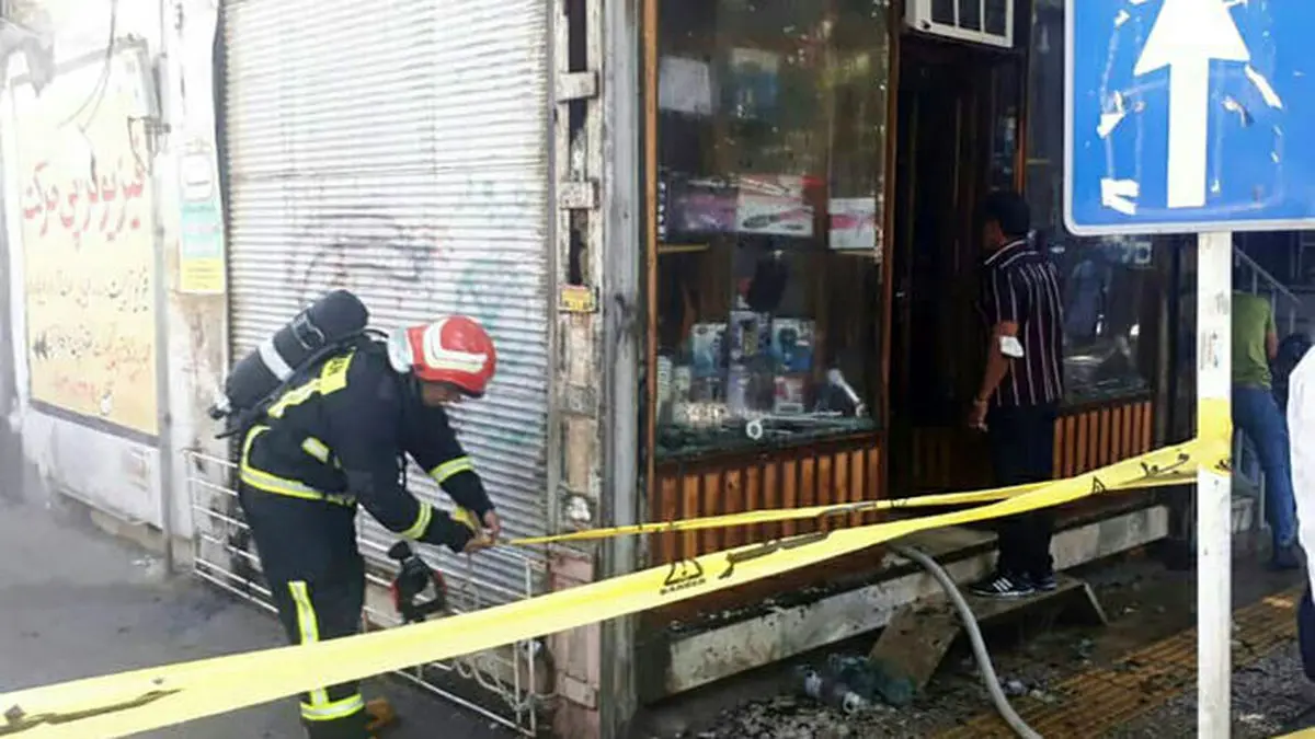 ساختمان پلاسکو در آتش+عکس