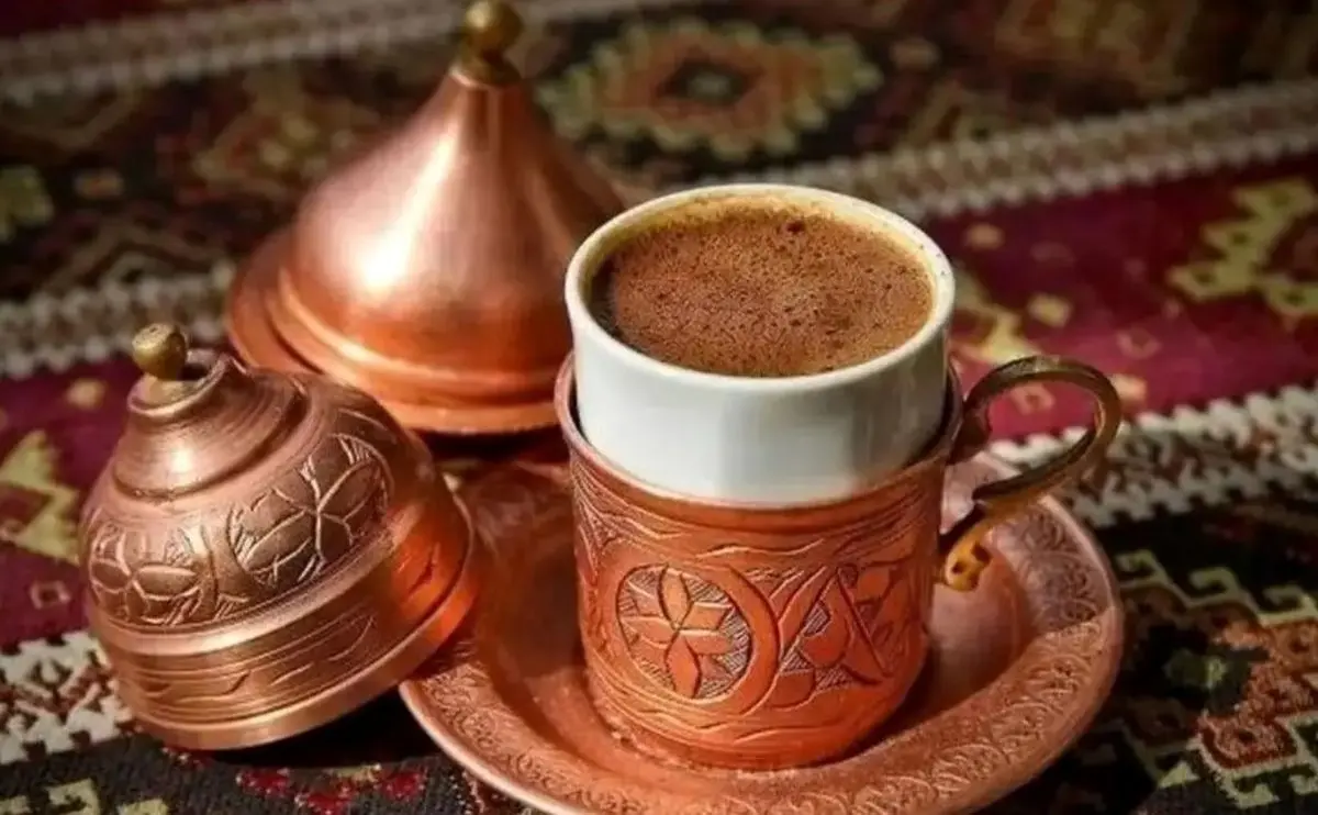 فال قهوه امروز جمعه ۳۰ آبان ۱۴۰۴ / به زودی خبر مهمی دریافت می‌کنید