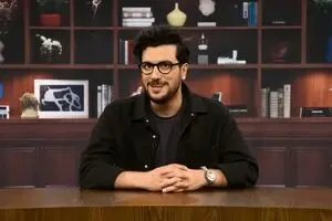 پاسخ زشت و بی ادبانه ایرج طهماسب به ویدئو امیرحسین قیاسی | دعوای آقای مجری و قیاسی به جاهای باریک کشید + ویدئو