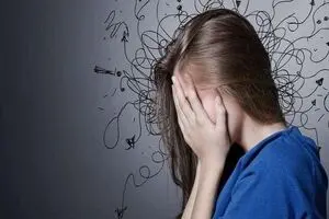 اگر شما هم فکر و خیال زیاد دارید بخوانید | ترفند های موثر برای درمان نشخوار فکری
